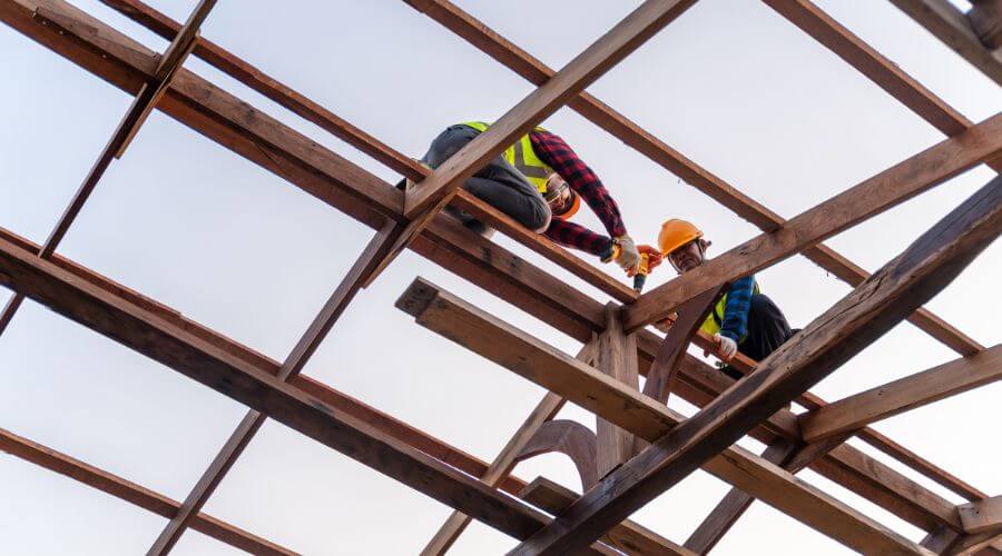 Expert Emergency Roof Repairs services in Crum, WV